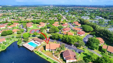 4844 Sable Pine D2 Circle West Palm Beach FL 33417
