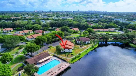 4844 Sable Pine D2 Circle West Palm Beach FL 33417