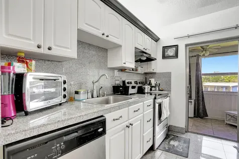 461 Nw 76th Avenue Margate FL 33063