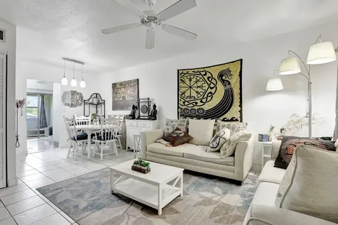 461 Nw 76th Avenue Margate FL 33063