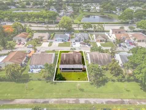8155 Scenic Turn Boca Raton FL 33433