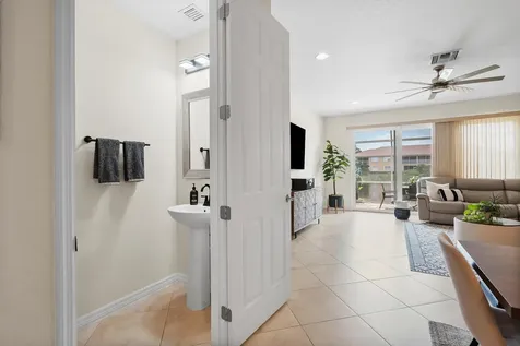 524 Sw Glen Crest Way Stuart FL 34997