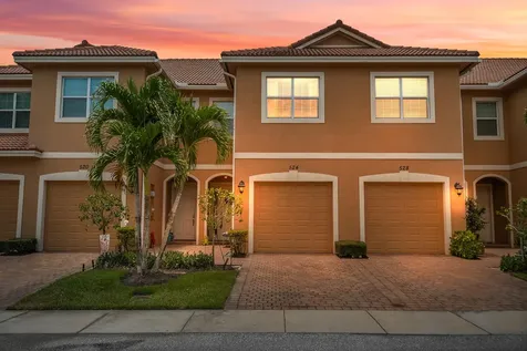 524 Sw Glen Crest Way Stuart FL 34997