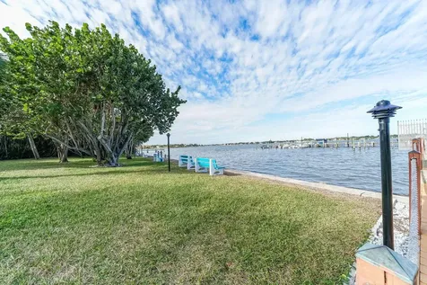 825 Center Street Jupiter FL 33458