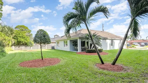 3284 Sw 23rd Street Okeechobee FL 34974