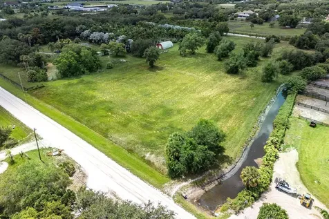16526 Hollow Tree Lane Wellington FL 33470