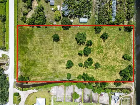 16526 Hollow Tree Lane Wellington FL 33470