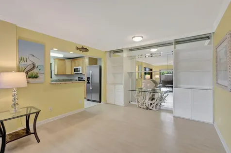 3209 S Lakeview Circle Hutchinson Island FL 34949