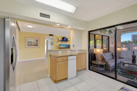 3209 S Lakeview Circle Hutchinson Island FL 34949