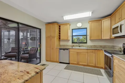 3209 S Lakeview Circle Hutchinson Island FL 34949
