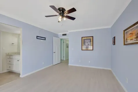 3209 S Lakeview Circle Hutchinson Island FL 34949