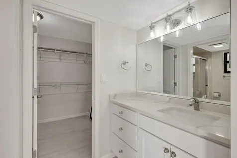 3209 S Lakeview Circle Hutchinson Island FL 34949