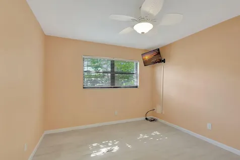 3209 S Lakeview Circle Hutchinson Island FL 34949