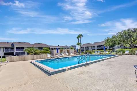 3209 S Lakeview Circle Hutchinson Island FL 34949