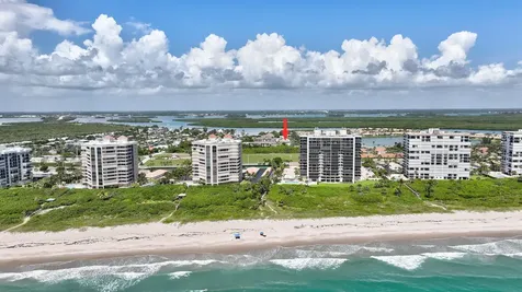 3209 S Lakeview Circle Hutchinson Island FL 34949
