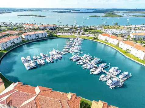 16 Harbour Isle Drive Fort Pierce FL 34949