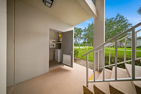 8 Lake Vista Trail Port Saint Lucie FL 34952