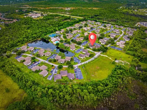 8 Lake Vista Trail Port Saint Lucie FL 34952