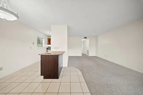 8 Lake Vista Trail Port Saint Lucie FL 34952