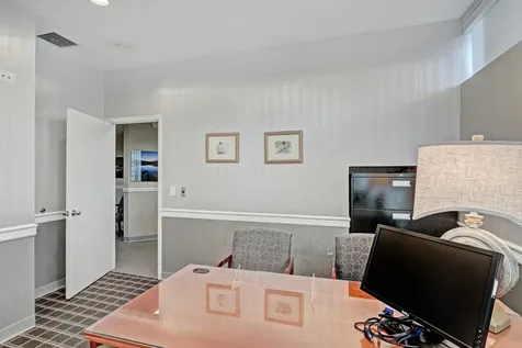 3537 Forest Hill Boulevard West Palm Beach FL 33406