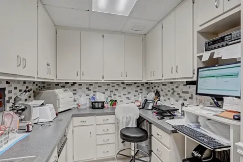 3537 Forest Hill Boulevard West Palm Beach FL 33406