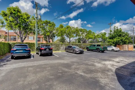3537 Forest Hill Boulevard West Palm Beach FL 33406