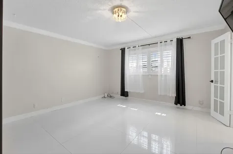 808 Se 7th Street Deerfield Beach FL 33441