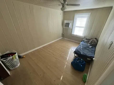 628 W 7th Street Riviera Beach FL 33404