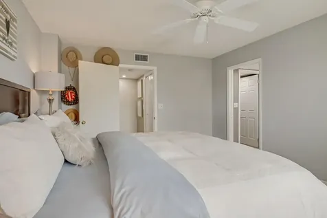 6698 10th Avenue Lake Worth FL 33467