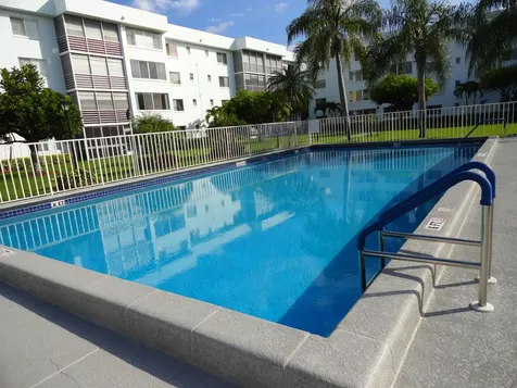6698 10th Avenue Lake Worth FL 33467