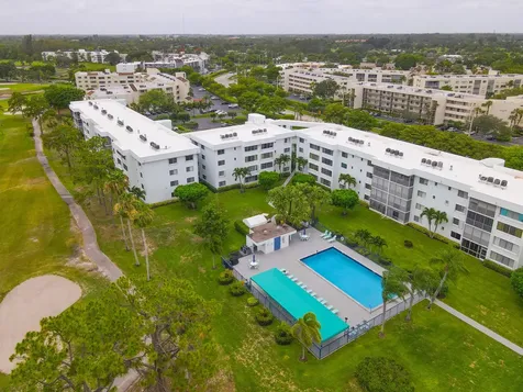 6698 10th Avenue Lake Worth FL 33467