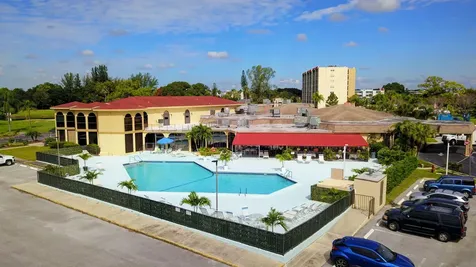 6698 10th Avenue Lake Worth FL 33467