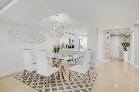 6698 10th Avenue Lake Worth FL 33467
