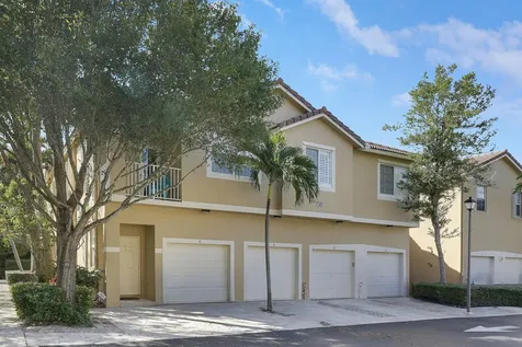 158 Village Boulevard Tequesta FL 33469