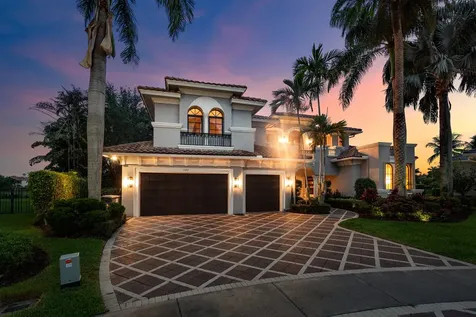 17602 Middle Lake Drive Boca Raton FL 33496