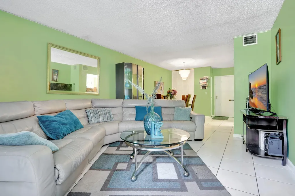 2029 Nw 46th Avenue Lauderhill FL 33313
