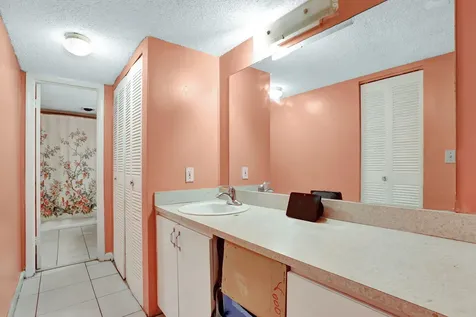 2029 Nw 46th Avenue Lauderhill FL 33313