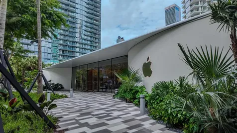 851 NE 1st Avenue Miami FL 33132