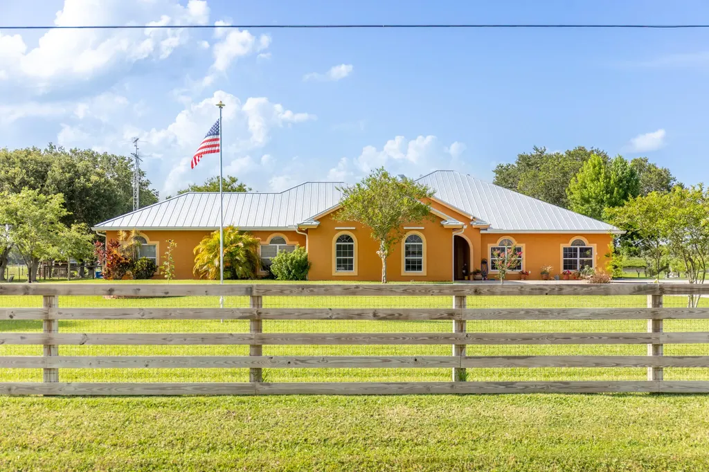 7611 Sw 21st Parkway Okeechobee FL 34974