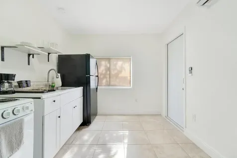 275 NW 81st Street Miami FL 33150