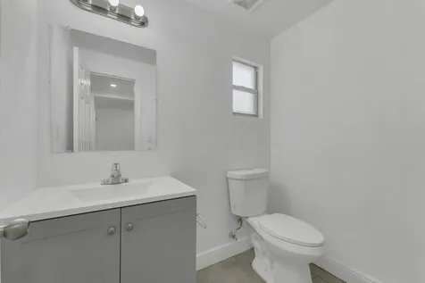 275 NW 81st Street Miami FL 33150