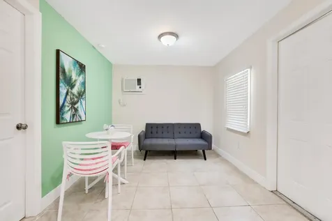 275 NW 81st Street Miami FL 33150