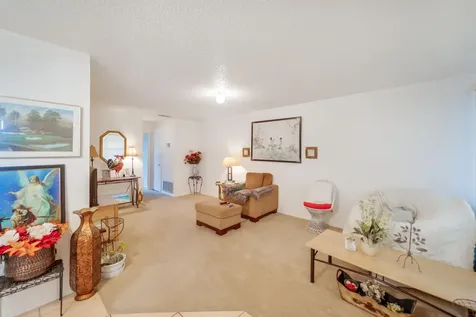 5 Lake Vista Trail Port Saint Lucie FL 34952