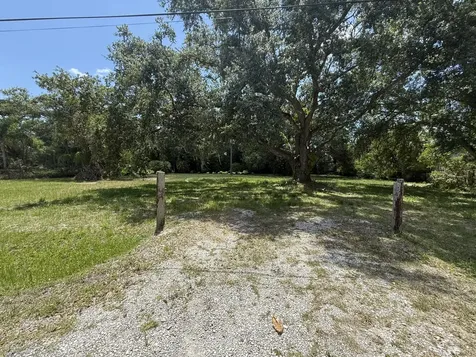 111 Berger Road Fort Pierce FL 34945