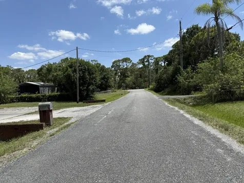 111 Berger Road Fort Pierce FL 34945