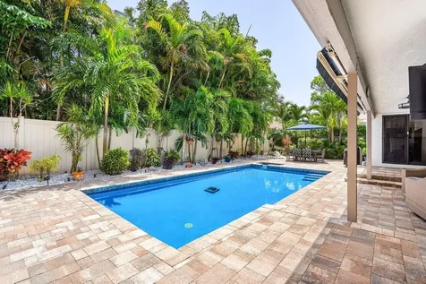 2626 Nw 42nd Street Boca Raton FL 33434