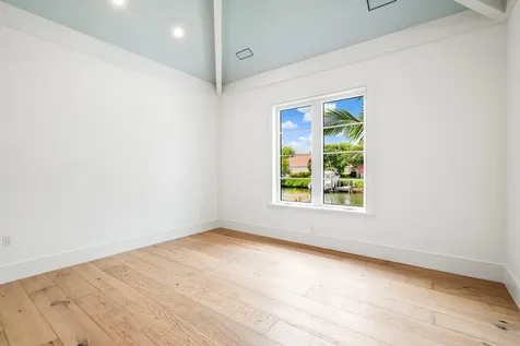 18 Seahorse Lane Vero Beach FL 32960