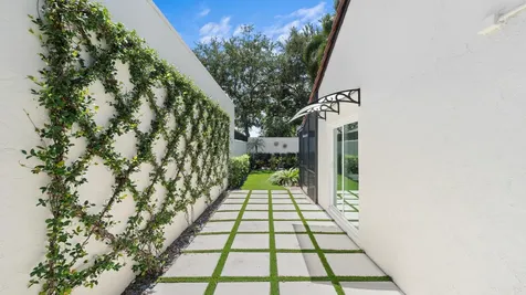 21415 Campo Allegro Drive Boca Raton FL 33433