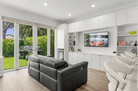 5850 Nw 42nd Terrace Boca Raton FL 33496