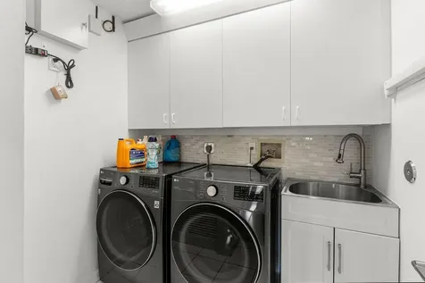 5850 Nw 42nd Terrace Boca Raton FL 33496